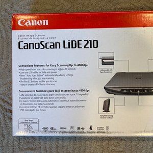 CANON CanoScan LiDE 210 with box